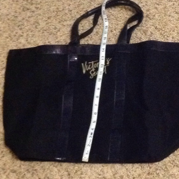 NWOT Large Victoria Secret Tote Bag - Picture 3 of 4